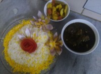 شام امشب من غذای مورد علاقه من و آقامون (قورمه سبزی) جای همگی خالی