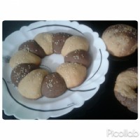 نان دو رنگ مغزدار