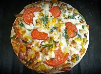 پیتزا ماهی دودی شده