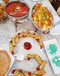 میز ناهارم برای مهمونام