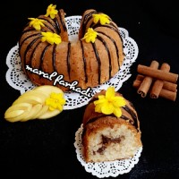 کیک مغزدار سیب