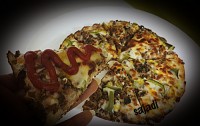 پیتزا قارچ و گوشت
