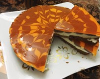 چیز کیک ژله ای با پایه بیسکویت