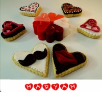 کوکی با تزیین فوندانت روز عشق