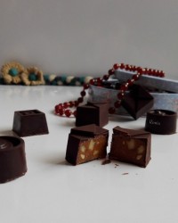 شکلات مغزدار تخم مرغی