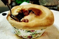 پای گوشت با قارچ