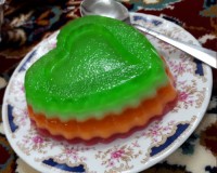 اینم ژله من واسه مهمونی دوستام