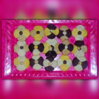 شیرینی خشک دورنگ