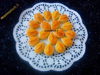 شیرینی بادامی
