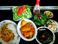 مهمونی خاله جونم
