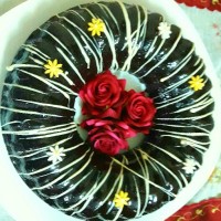 کیک بی بی شکلاتی