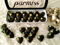 شکلات دستساز