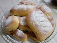نان با مغز خرما و گردو