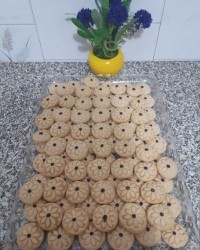 شیرینی کاسترد