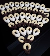 شیرینی نعلی