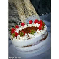 کاپ کیک ردولوت با پنیر خامه ای