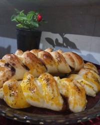 اشترودل صبحانه (املت در خمیر یوفکا)