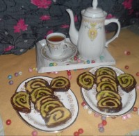 رولت خرمایی خوشمزه