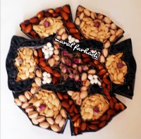 مکعب های آجیلی