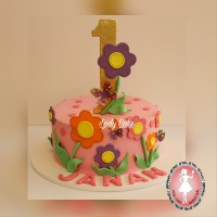 کیک یک سالگی
