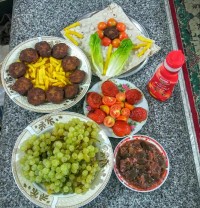کوکوی گوشت و سبزیجات