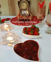 مربا توت فرنگی