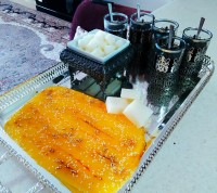 ژله-نون بربری-قند-چای-پنیر