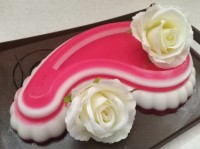 ژله باشیر دوستتون دارم.