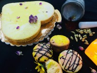 کیک هل گلاب زعفران