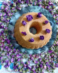 کیک ده سانتی