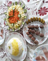 کباب تسبیحی ناهار من و عطا