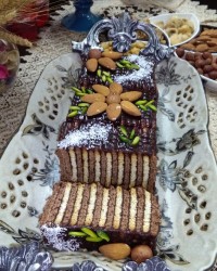 برش خورده کیک یخچالـی