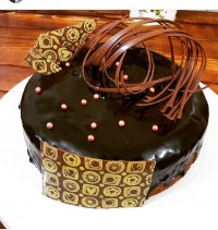 کیک موز کاکائویی