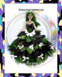 تزیین نون و پنیر و سبزی