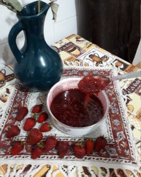 مارمالاد توت فرنگی