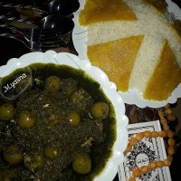 خورش گوجه سبز