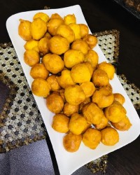لقیمات