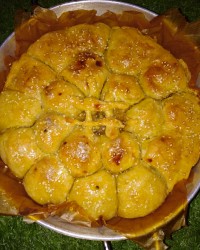 نان حلوای سیب با مغز گردو