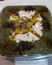 آش سبزی شیراز بادستور پاپیون درست کردم خیلی خوشمزه شده بود