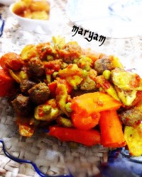 خوراک کدو سبز و قارچ