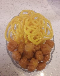 اینم زولبیا بامیه خودم پز