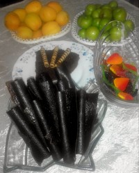 لواشک گوجه سبز و تنقلات من