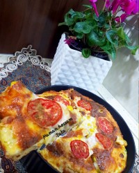 پیتزا گوجه فرنگی