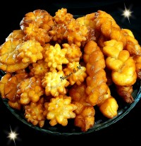 خاگینه گل مینا گل نیلوفر و گیس باف