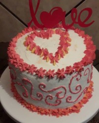 اینم کیک واسه سالگرد ازدواج داداشم