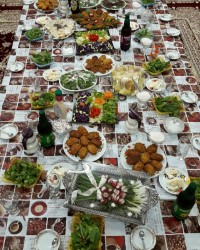 سفره افطاری برای عروسمون