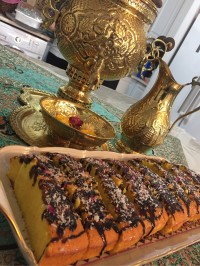 کیک زعفرانی مخصوص