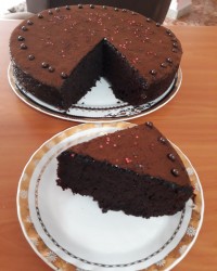 کیک شکلاتی مخملی