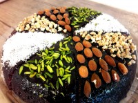 بفرمایید کیک خیس شکلاتی جان