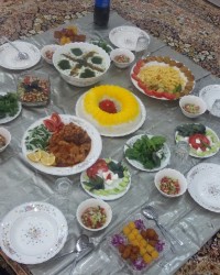 افطاری دیشب خونه مامان جون